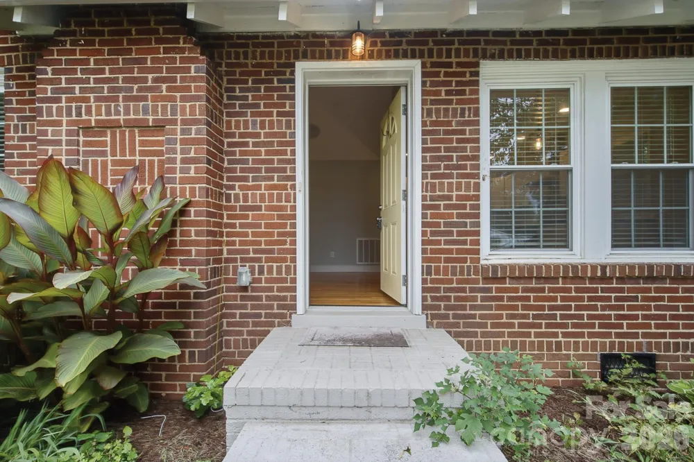 626 S Green Street Statesville, NC 28677