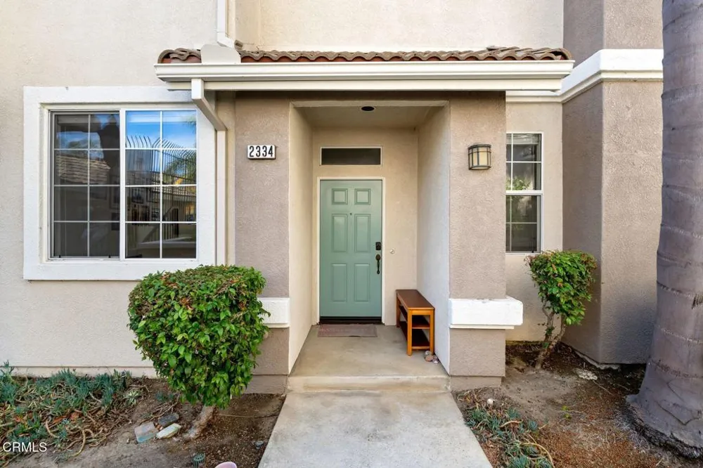2334 Kipana Avenue Ventura, CA 93001