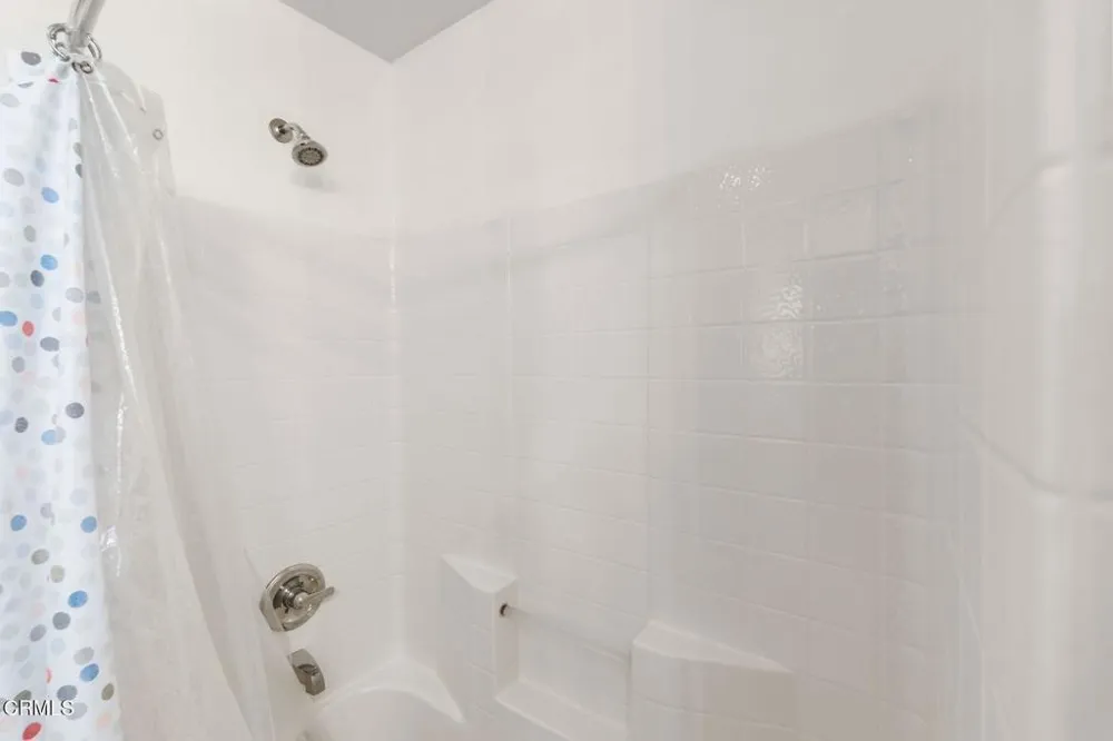 2334 Kipana Avenue Ventura, CA 93001