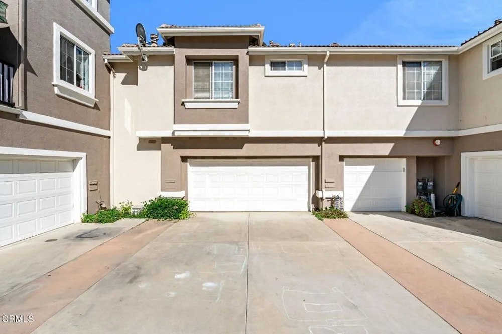 2334 Kipana Avenue Ventura, CA 93001