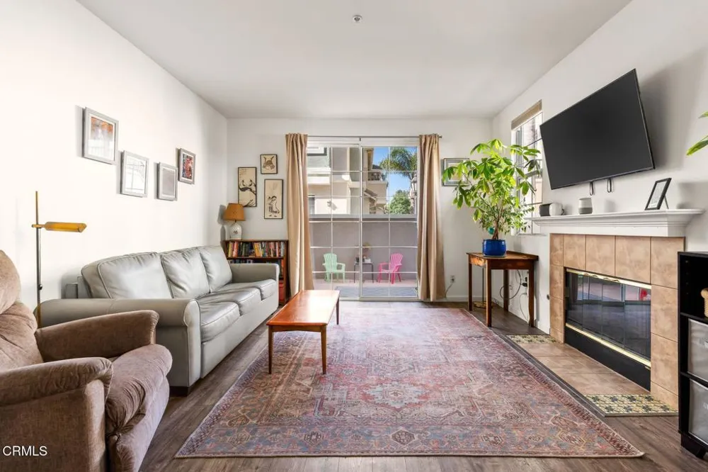 2334 Kipana Avenue Ventura, CA 93001