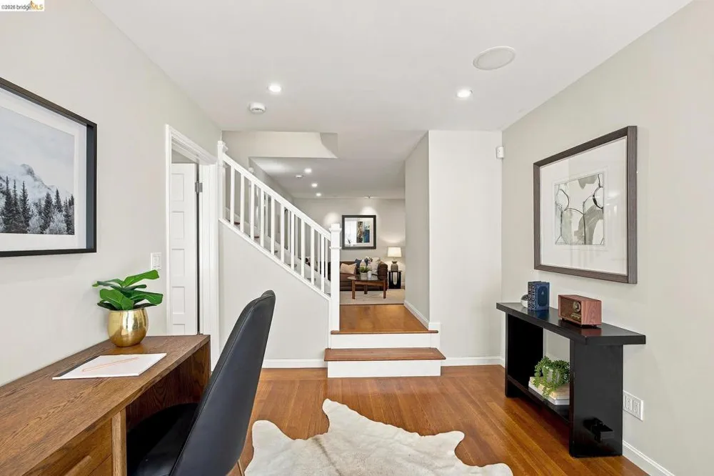 90 Oakmont Avenue Piedmont, CA 94610