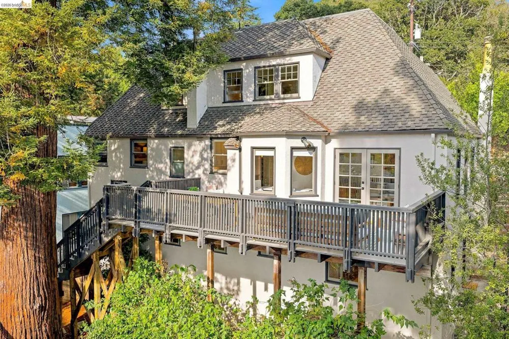 90 Oakmont Avenue Piedmont, CA 94610