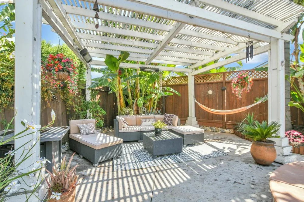 1372 Fruitwood Way Tracy, CA 95376