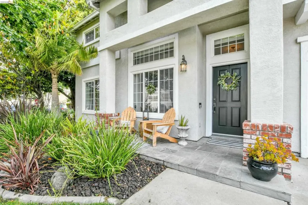 1372 Fruitwood Way Tracy, CA 95376