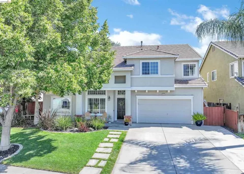 1372 Fruitwood Way