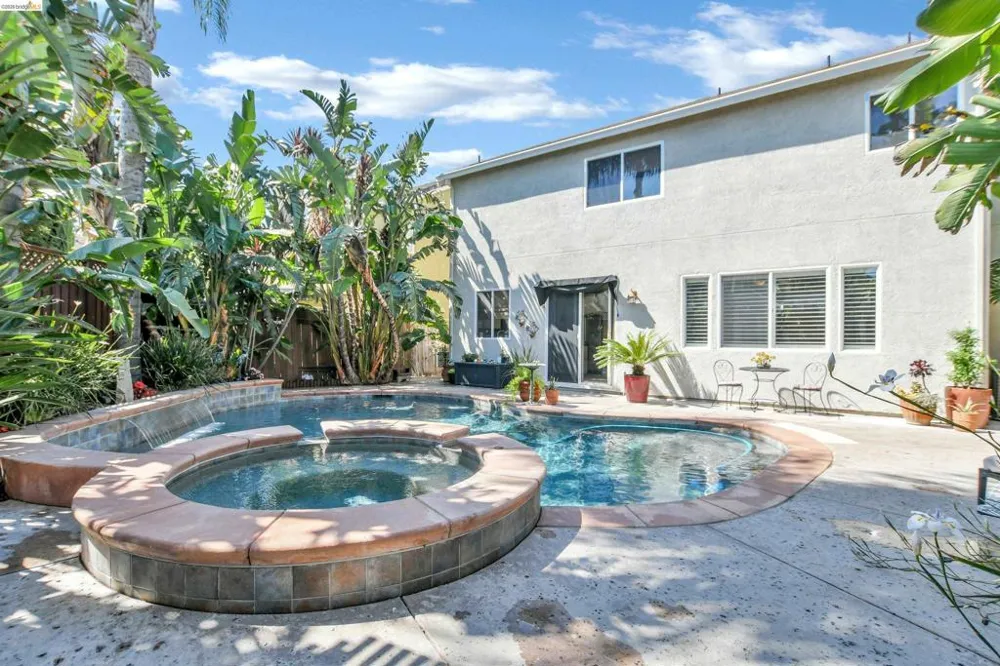 1372 Fruitwood Way Tracy, CA 95376