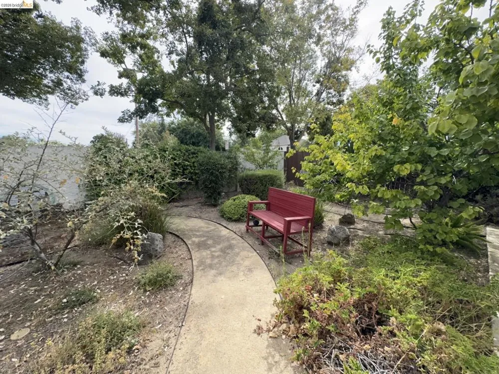 400 Pinenut St Oakley, CA 94561