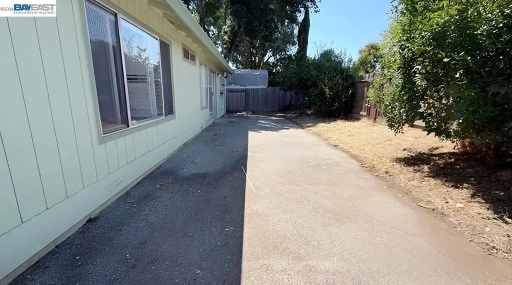 1418 Prospect Way Suisun City, CA 94585
