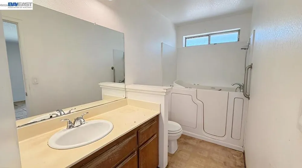 1418 Prospect Way Suisun City, CA 94585