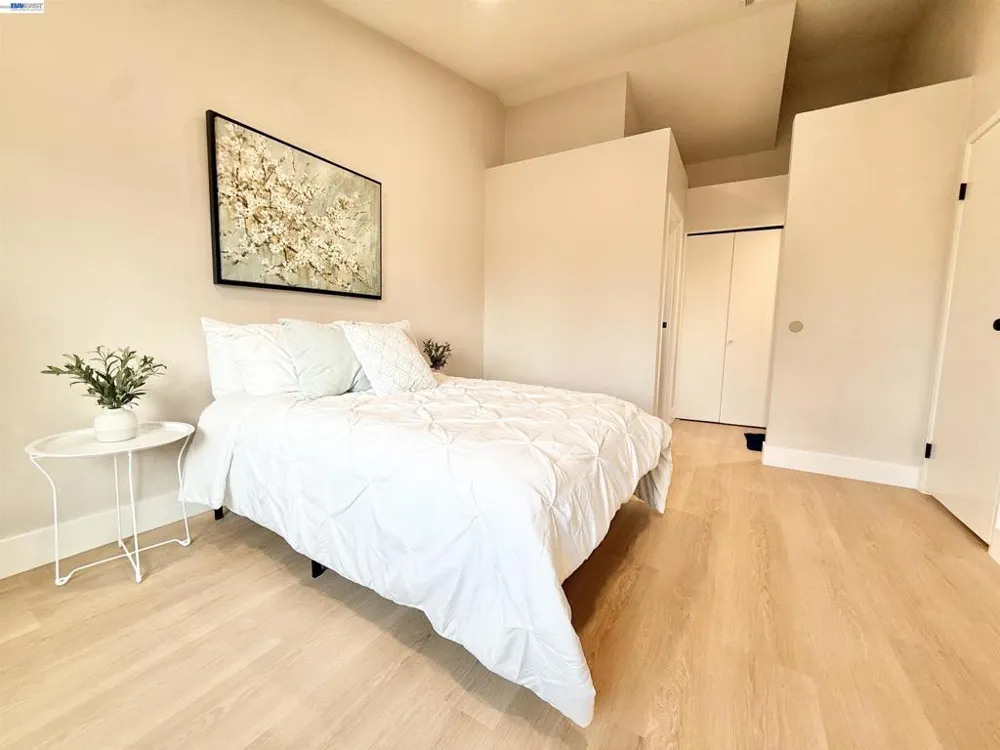 136 Hackamore Ln Fremont, CA 94539