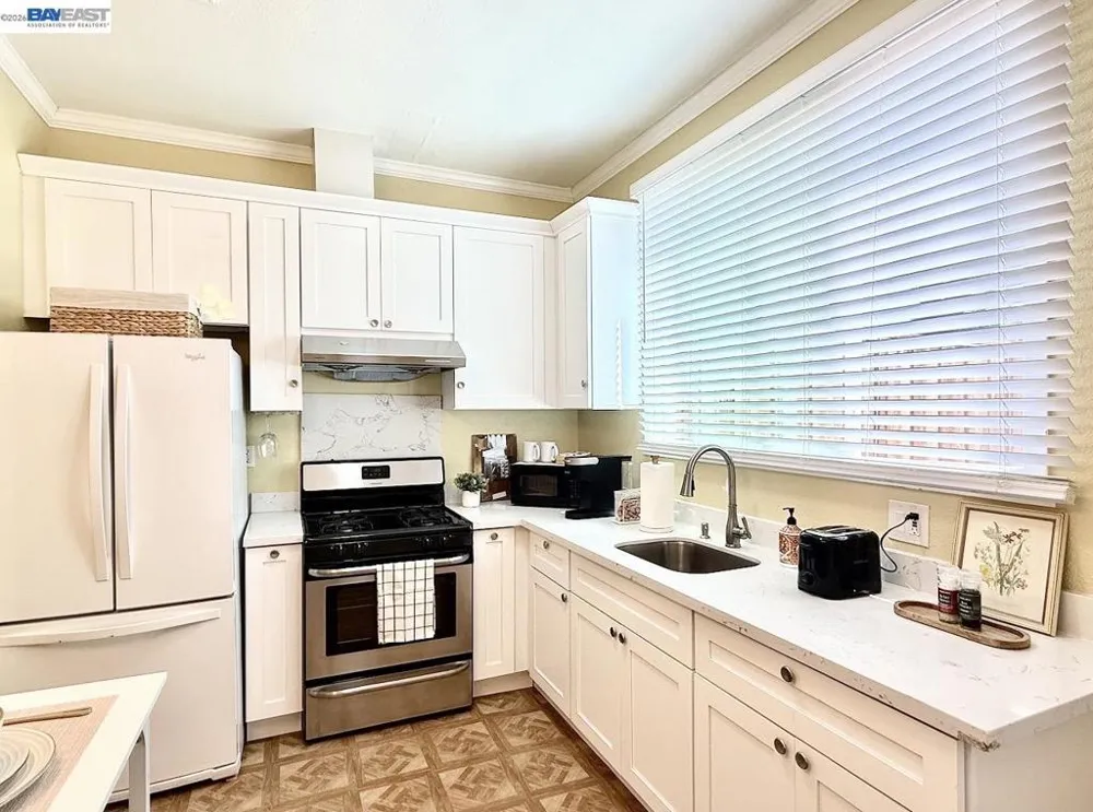 441 Bartlett Ave San Lorenzo, CA 94541