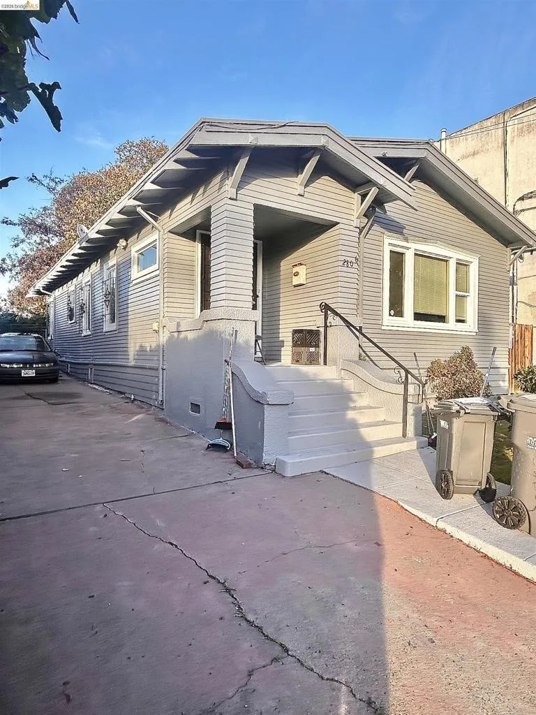 2806 Foothill Blvd Oakland, CA 94601