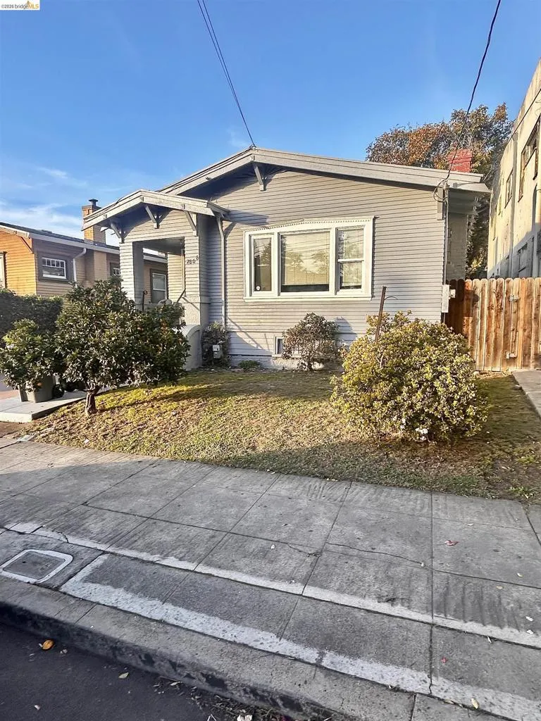 2806 Foothill Blvd Oakland, CA 94601