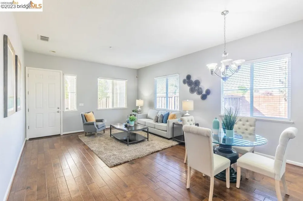 1055 meadow brook court Brentwood, CA 94513