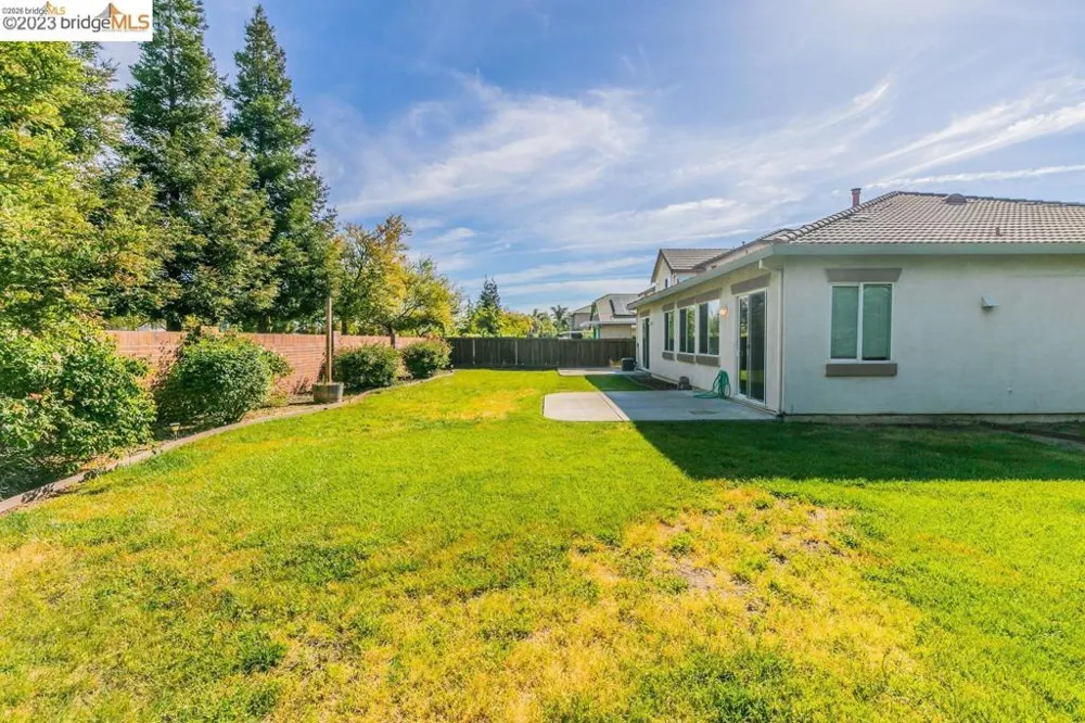 1055 meadow brook court Brentwood, CA 94513