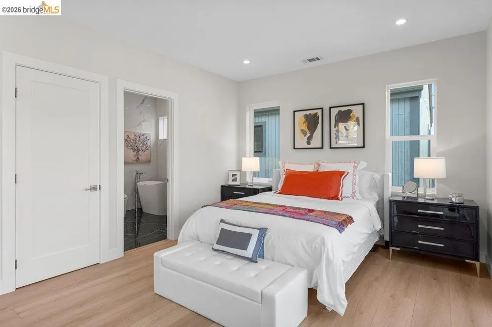 732 26th Street Oakland, CA 94612