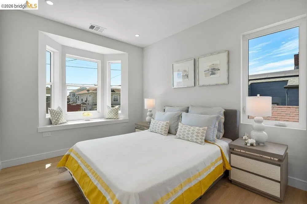 732 26th Street Oakland, CA 94612