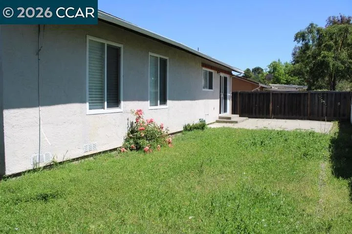 130 Aster Ct Hercules, CA 94547