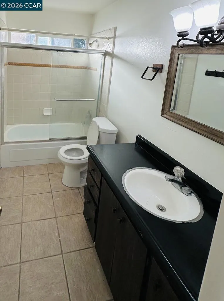 2100 Laguna Cir #E Concord, CA 94520
