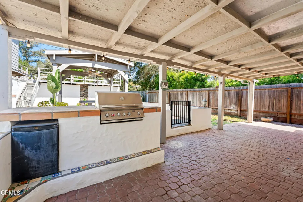 1526 Marquard Terrace Santa Barbara, CA 93101