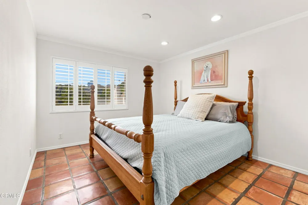 1526 Marquard Terrace Santa Barbara, CA 93101
