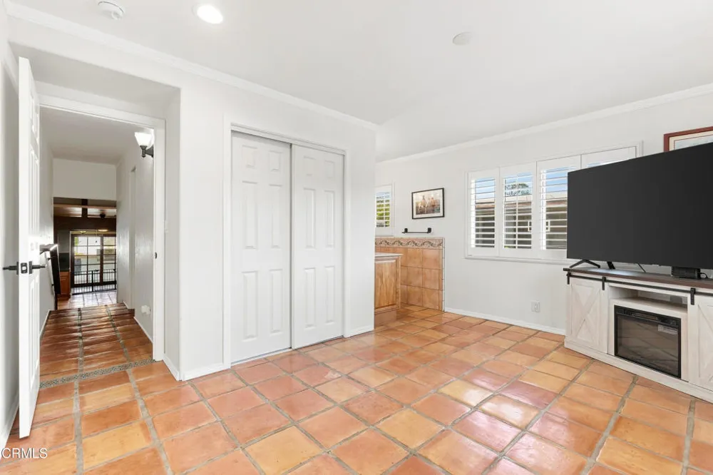 1526 Marquard Terrace Santa Barbara, CA 93101