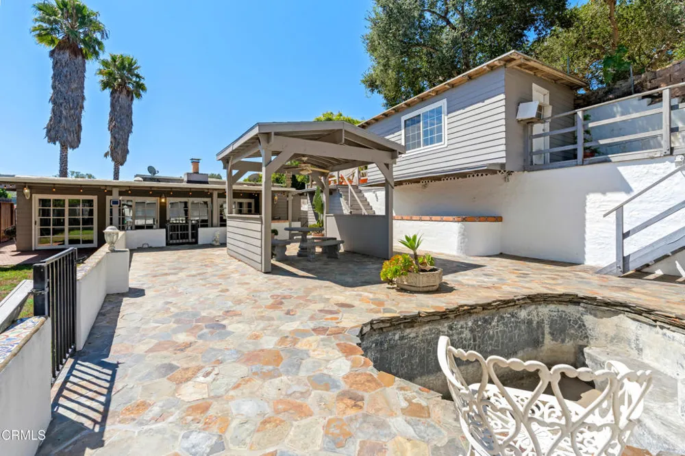 1526 Marquard Terrace Santa Barbara, CA 93101