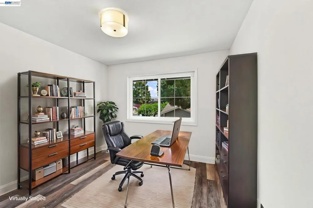 2423 Blackpool Ln San Leandro, CA 94577