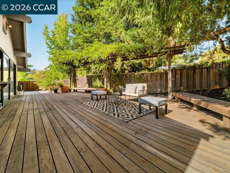 8 Dunsmoor Ct Danville, CA 94526