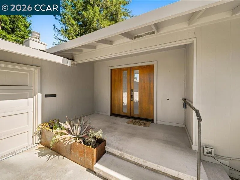 8 Dunsmoor Ct Danville, CA 94526