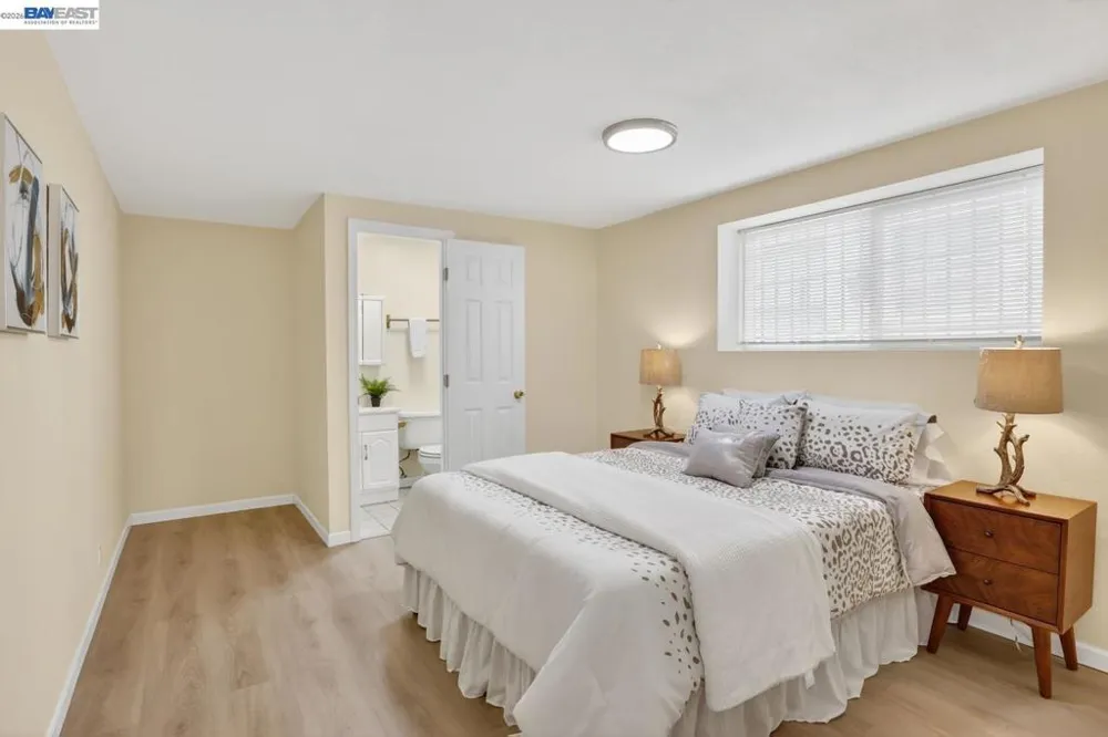 1328 E 25th St Oakland, CA 94606