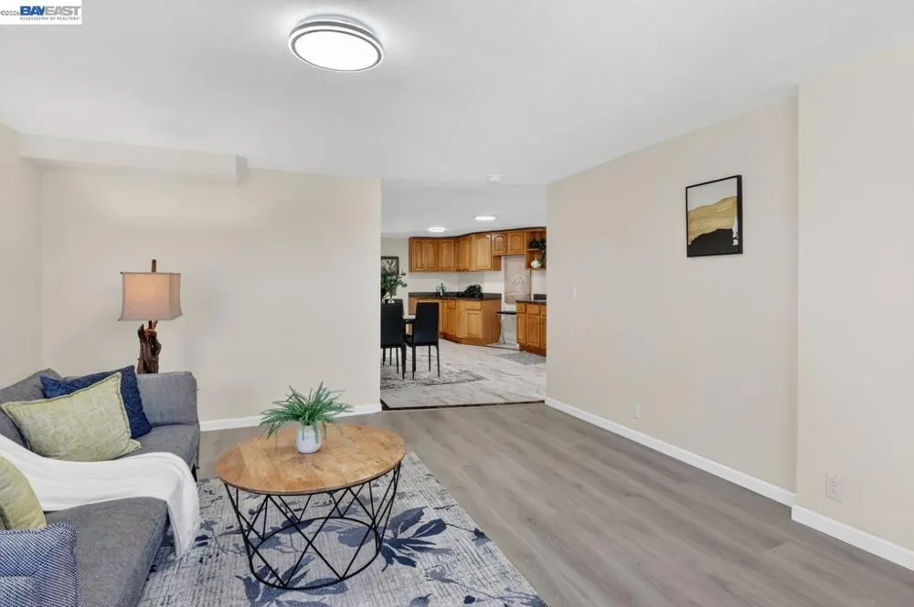 1328 E 25th St Oakland, CA 94606