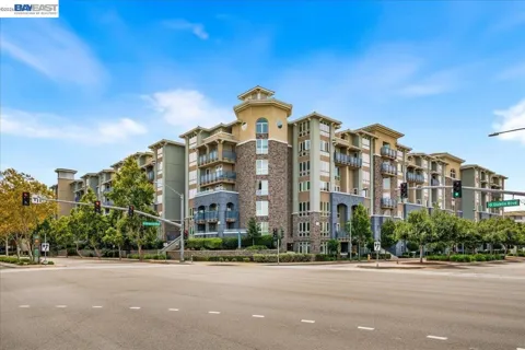 5501 De Marcus Blvd #271