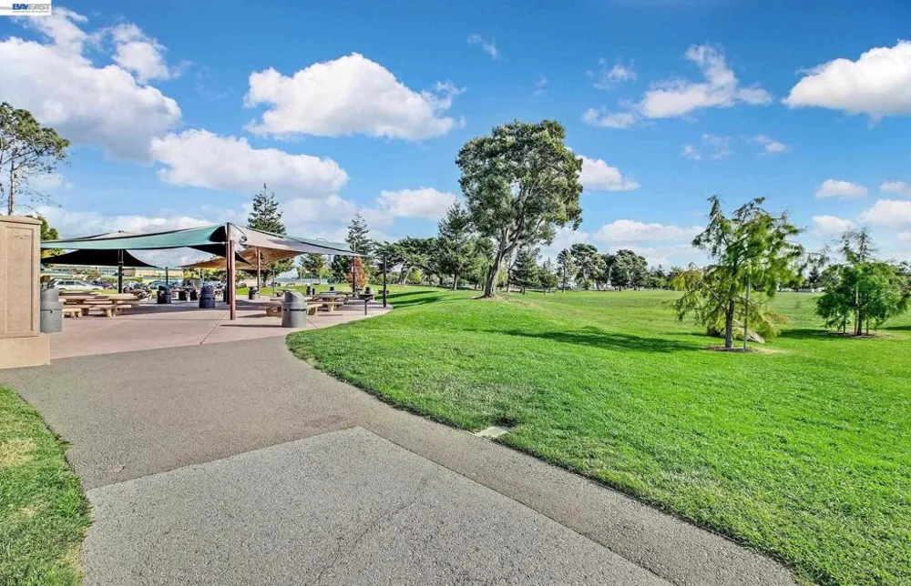 14009 Seagate Dr San Leandro, CA 94577