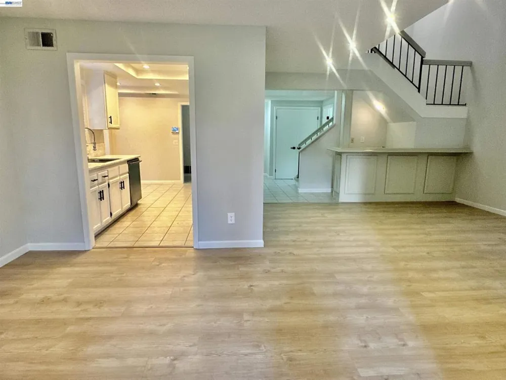 14009 Seagate Dr San Leandro, CA 94577