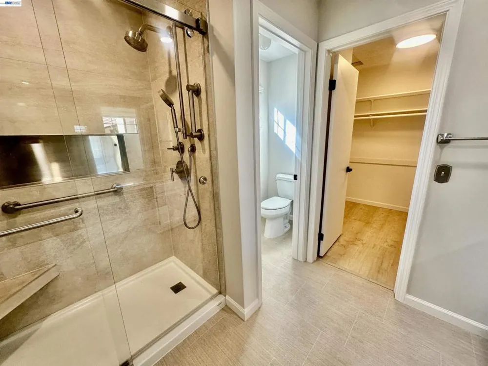14009 Seagate Dr San Leandro, CA 94577