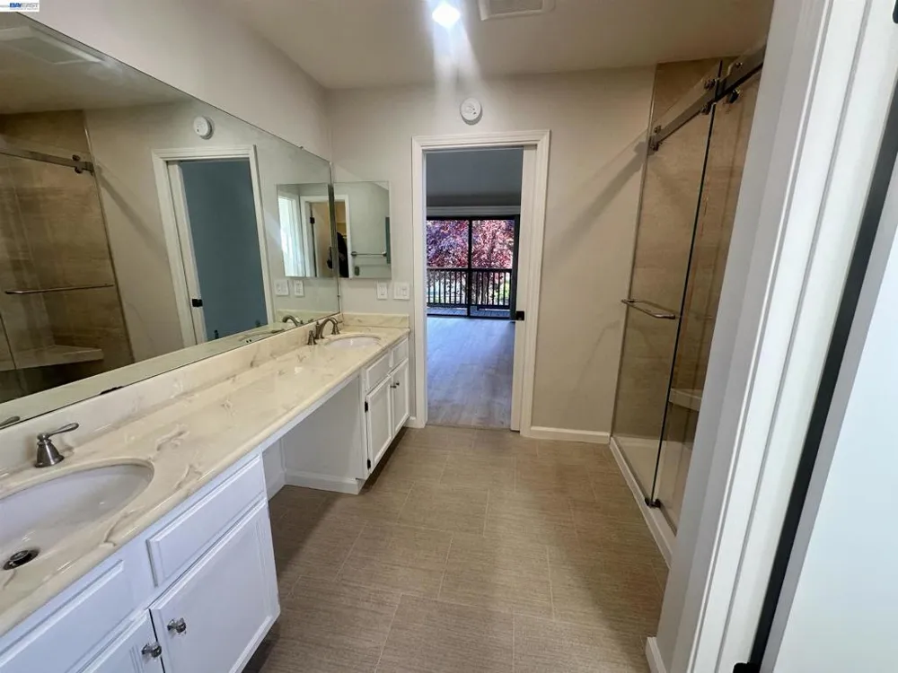 14009 Seagate Dr San Leandro, CA 94577