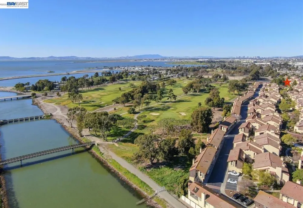 14009 Seagate Dr San Leandro, CA 94577