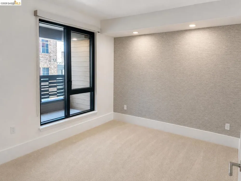 1288 Howard St #322 San Francisco, CA 94103