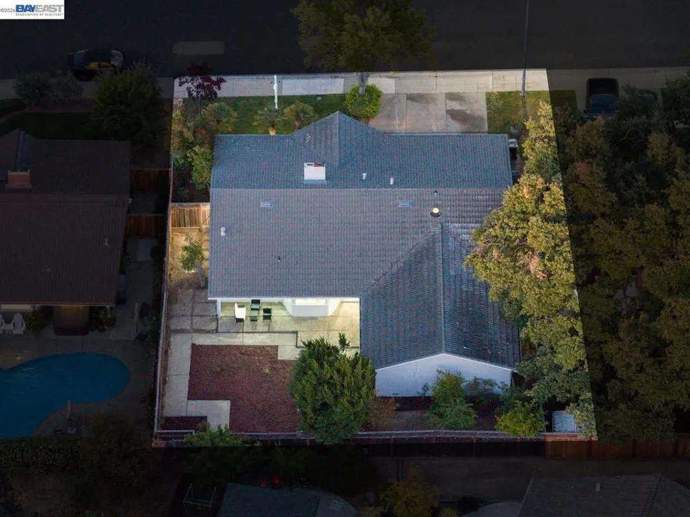 1149 Geneva St Livermore, CA 94550