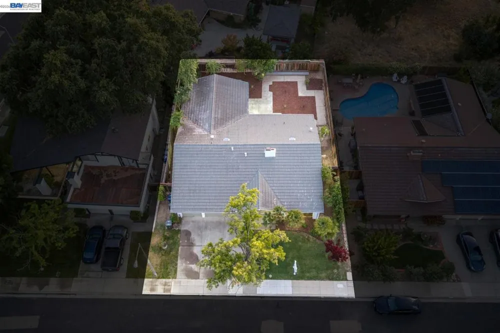 1149 Geneva St Livermore, CA 94550