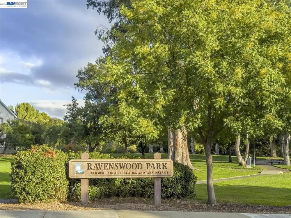 1149 Geneva St Livermore, CA 94550