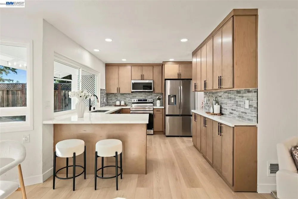 1149 Geneva St Livermore, CA 94550