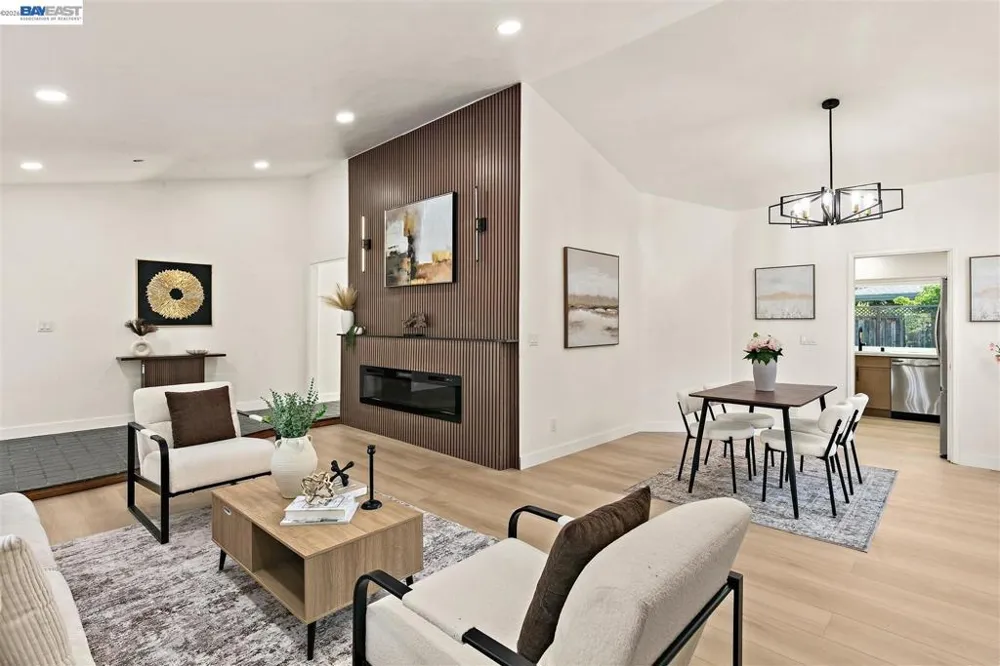 1149 Geneva St Livermore, CA 94550