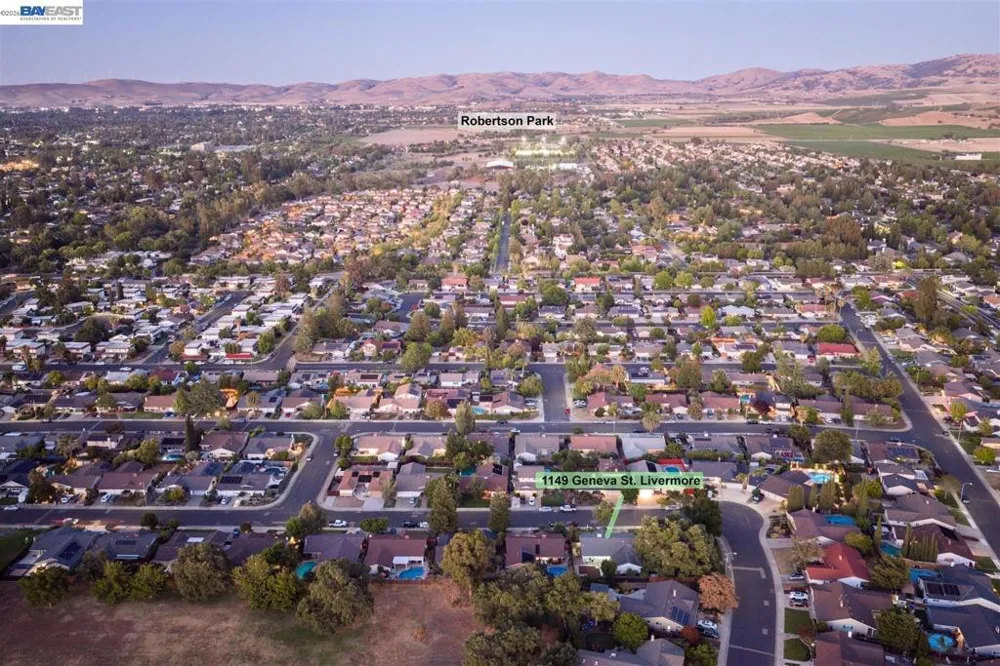 1149 Geneva St Livermore, CA 94550