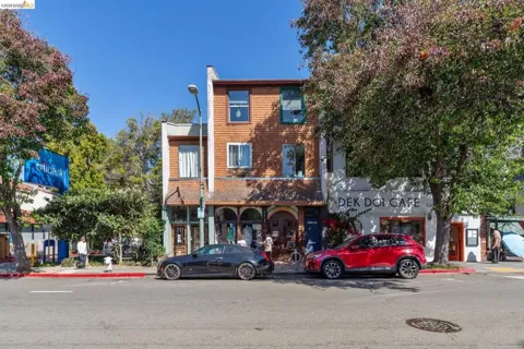 4125 Piedmont