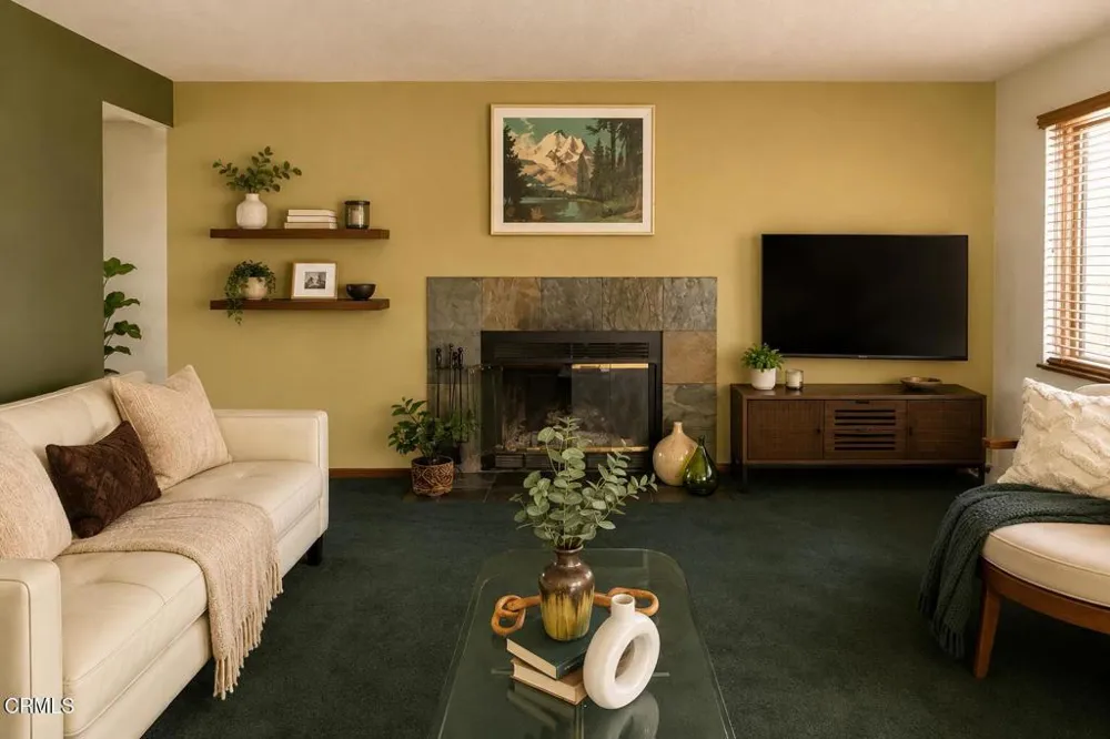 184 Banner Avenue Ventura, CA 93004