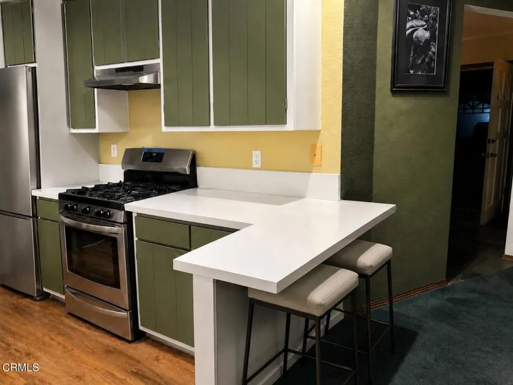 184 Banner Avenue Ventura, CA 93004