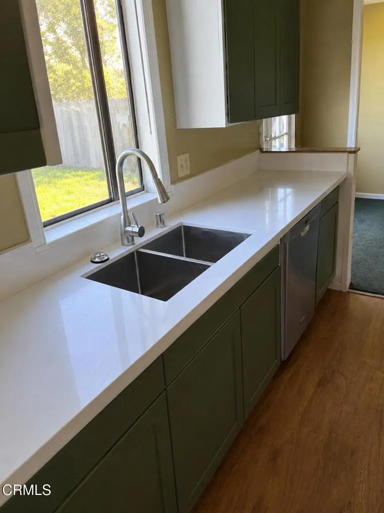 184 Banner Avenue Ventura, CA 93004